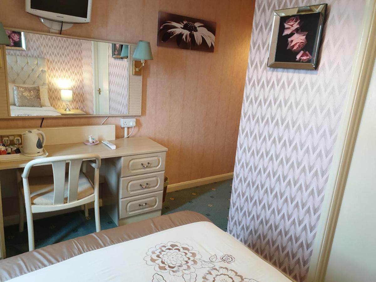 The Sands 4* Paignton